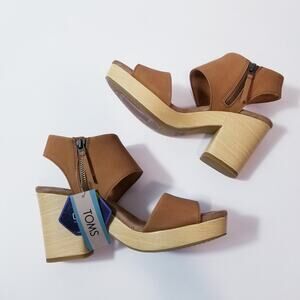 TOMS Ortholite Tan Leather Majorca Wooden Platform Sandal Heels